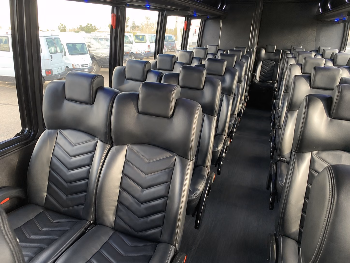 guest shuttles to ponte winery and wedding venues around riverside
